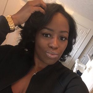 Meet your Posher, Quiara